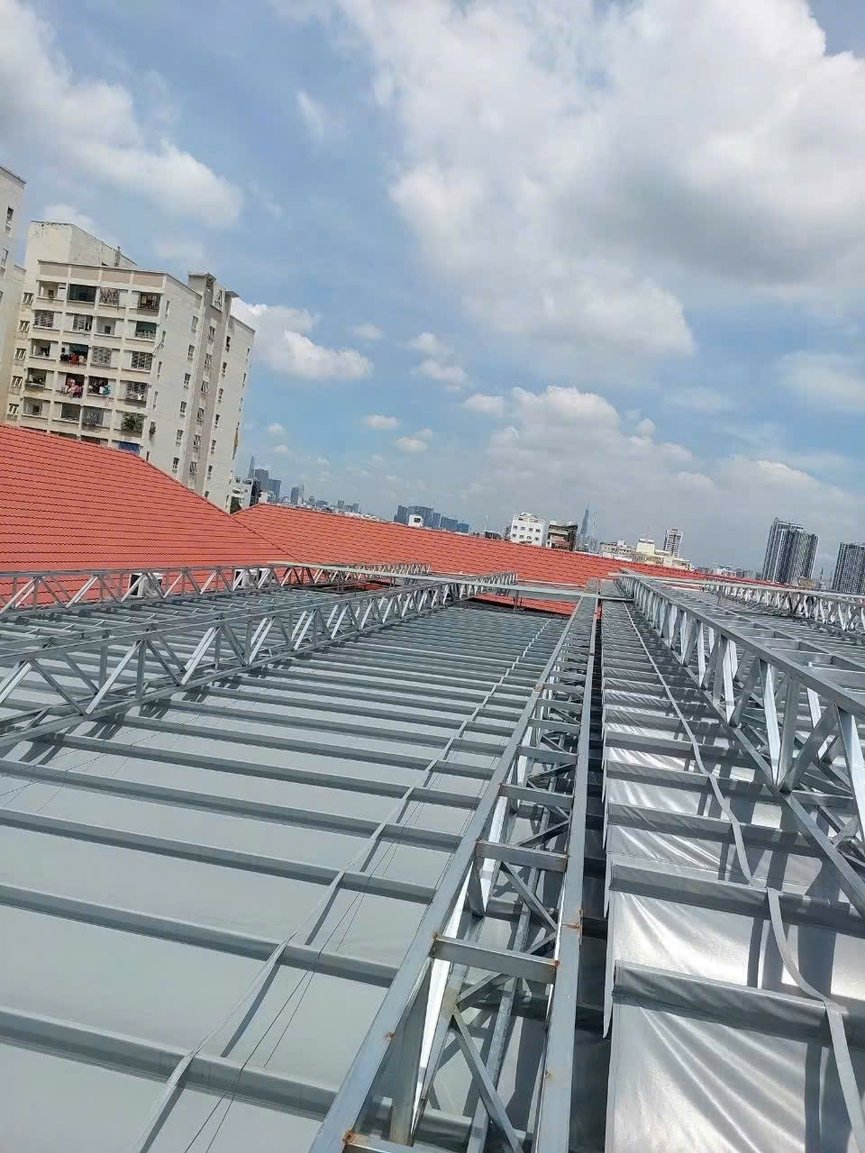  thi công mái xếp di động nhà xưởng bao nhiêu tiền