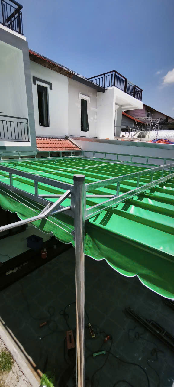 giá mái xếp Thủ Dầu Một