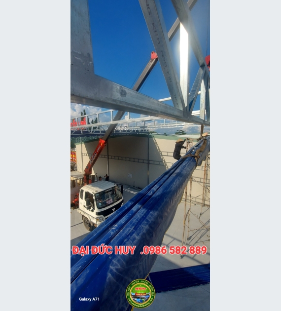 Thi công mái xếp tại chánh phú hòa 